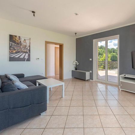 Apartments Souranded By Forest With Sea View Копер Экстерьер фото