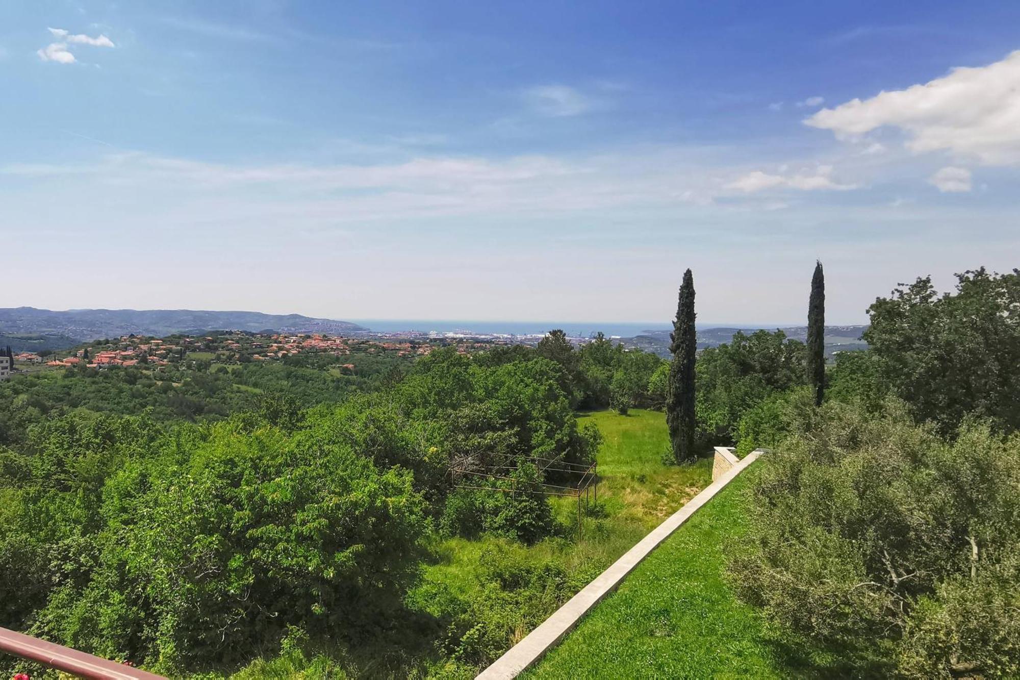Apartments Souranded By Forest With Sea View Копер Экстерьер фото