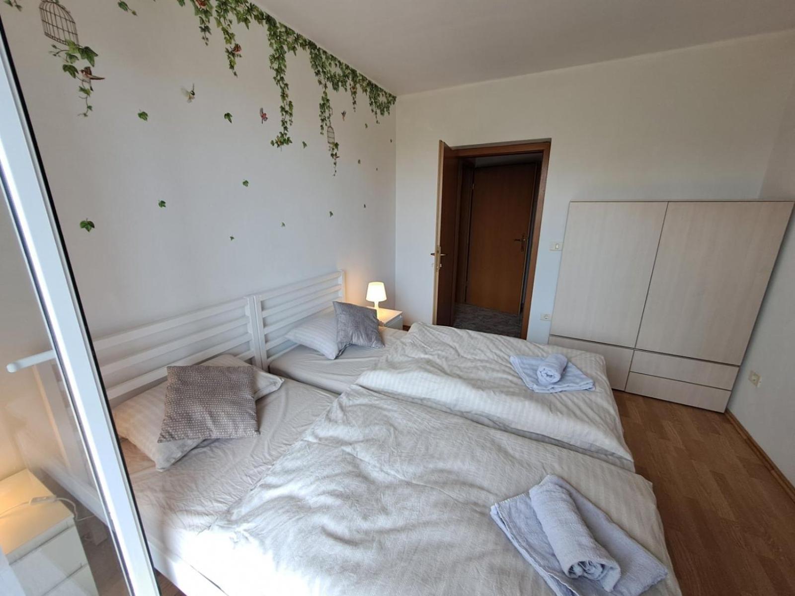 Apartments Souranded By Forest With Sea View Копер Экстерьер фото